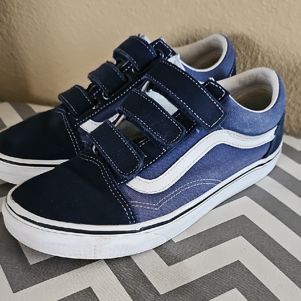 Vans Boy's size 6.5 Women's 8 Old Skool Suede Canvas Navy Blue Skate Sneakers